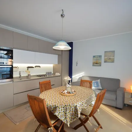 Holiday home Orchidea *